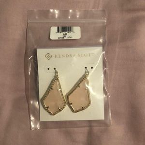 Kendra Scott Alex Light Pink Earrings